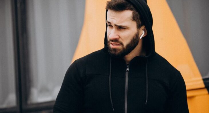Najlepsze męskie bluzy rozpinane w stylu streetwear na 2024 rok